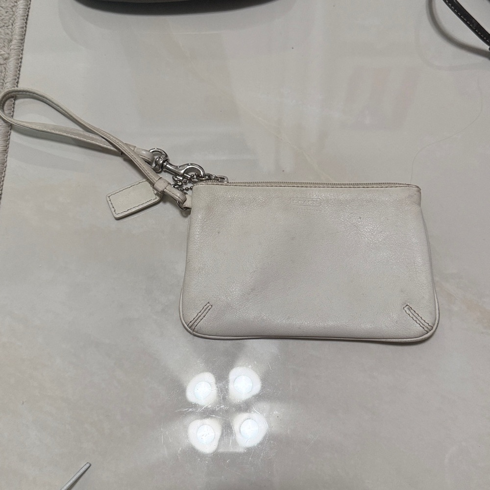 Vintage Coach Ivory Leather Wristlet with Signature Coach Fabric Interior